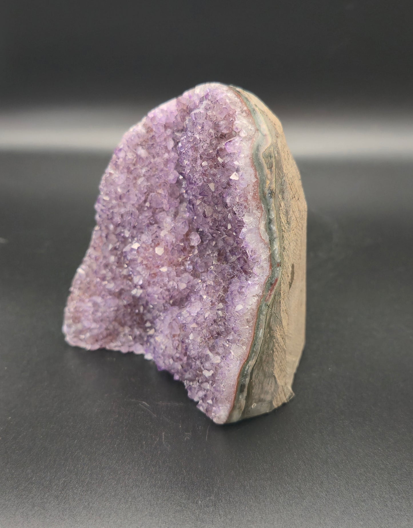 Amethyst cut base freeform