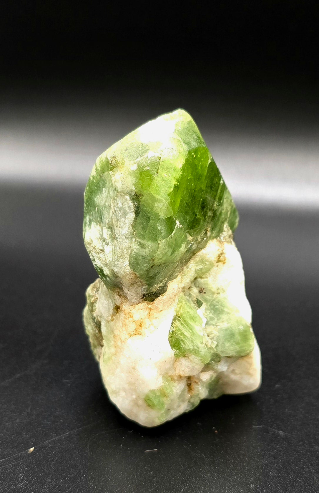 Chrome Diopside Specimen
