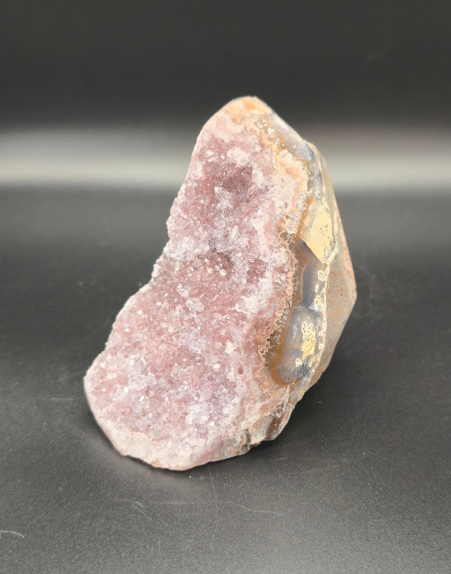 Amethyst cut base freeform