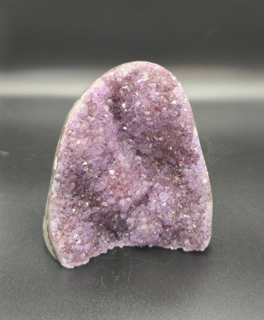 Amethyst cut base freeform