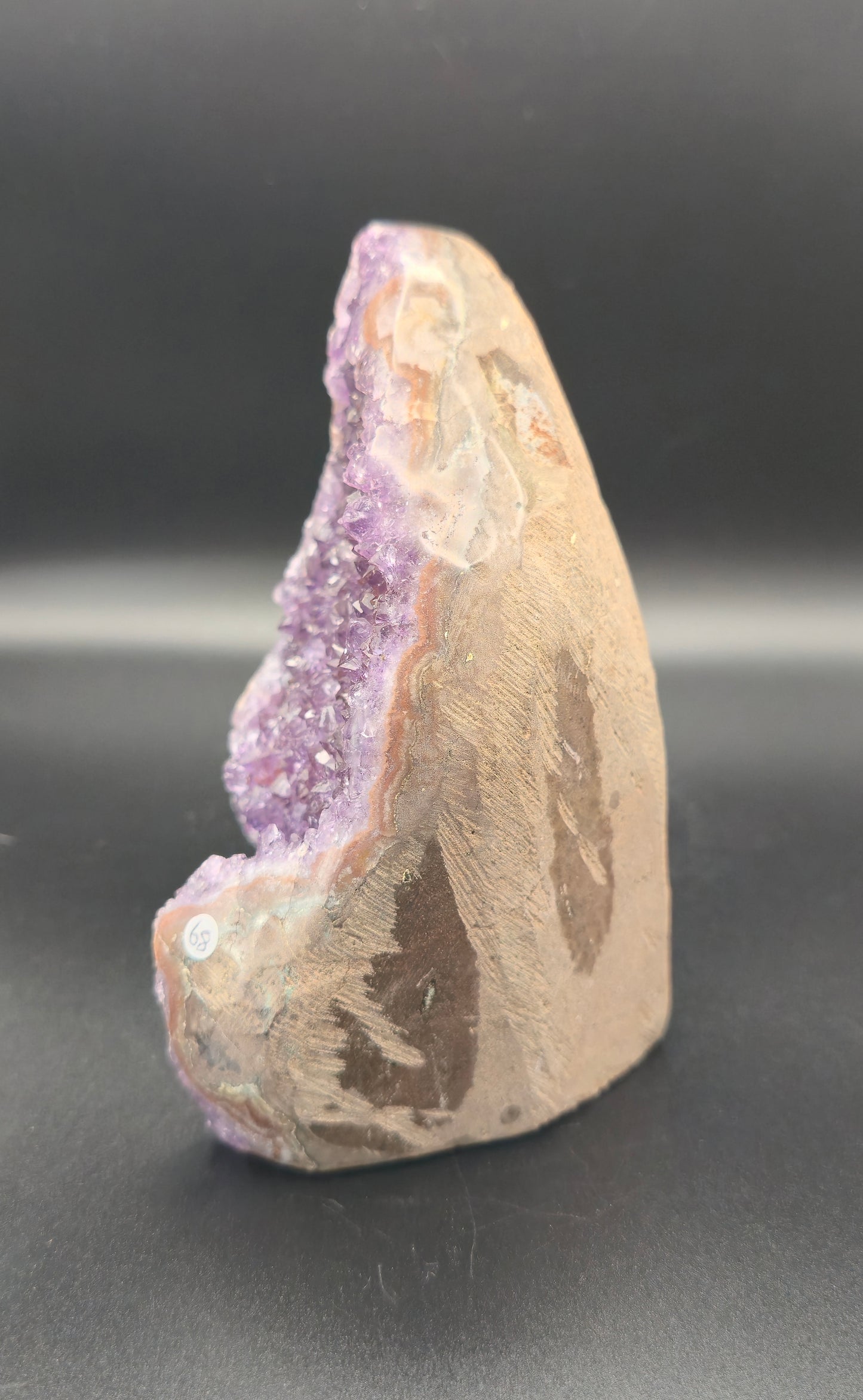 Amethyst cut base freeform