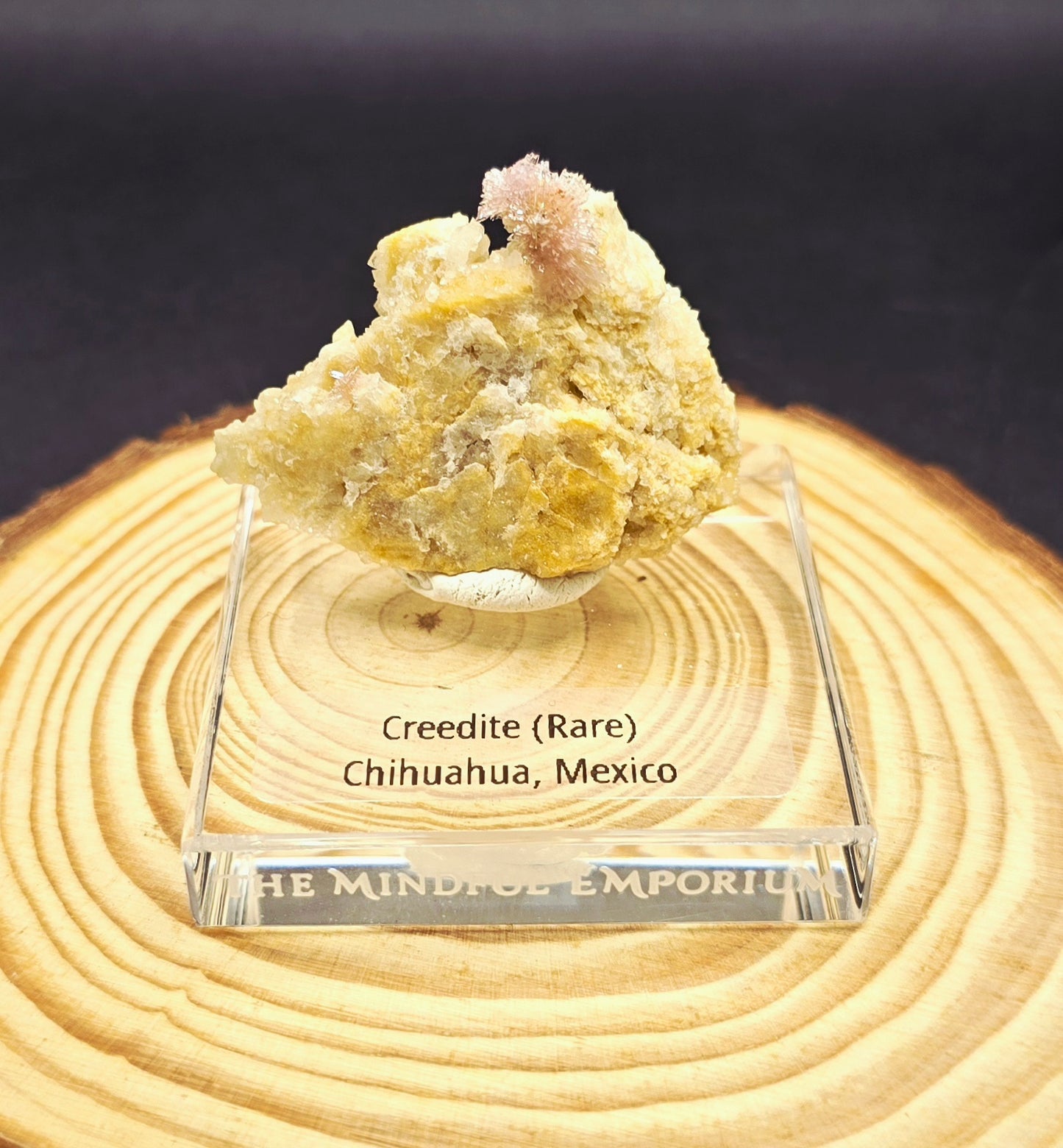Creedite specimen (Rare)
