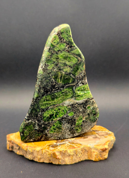 Chrome Diopside Freeform