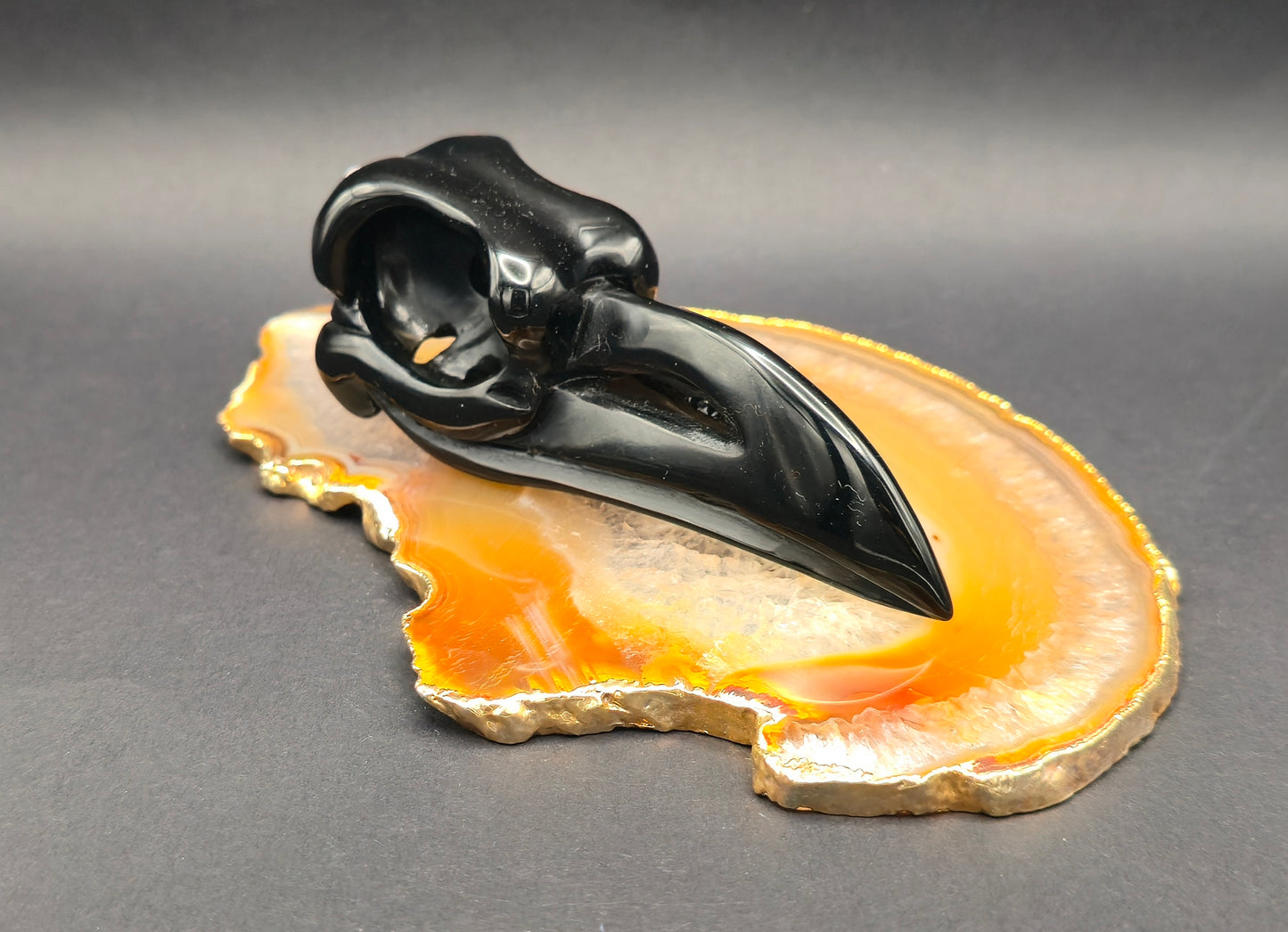 Obsidian Raven Skull Carving