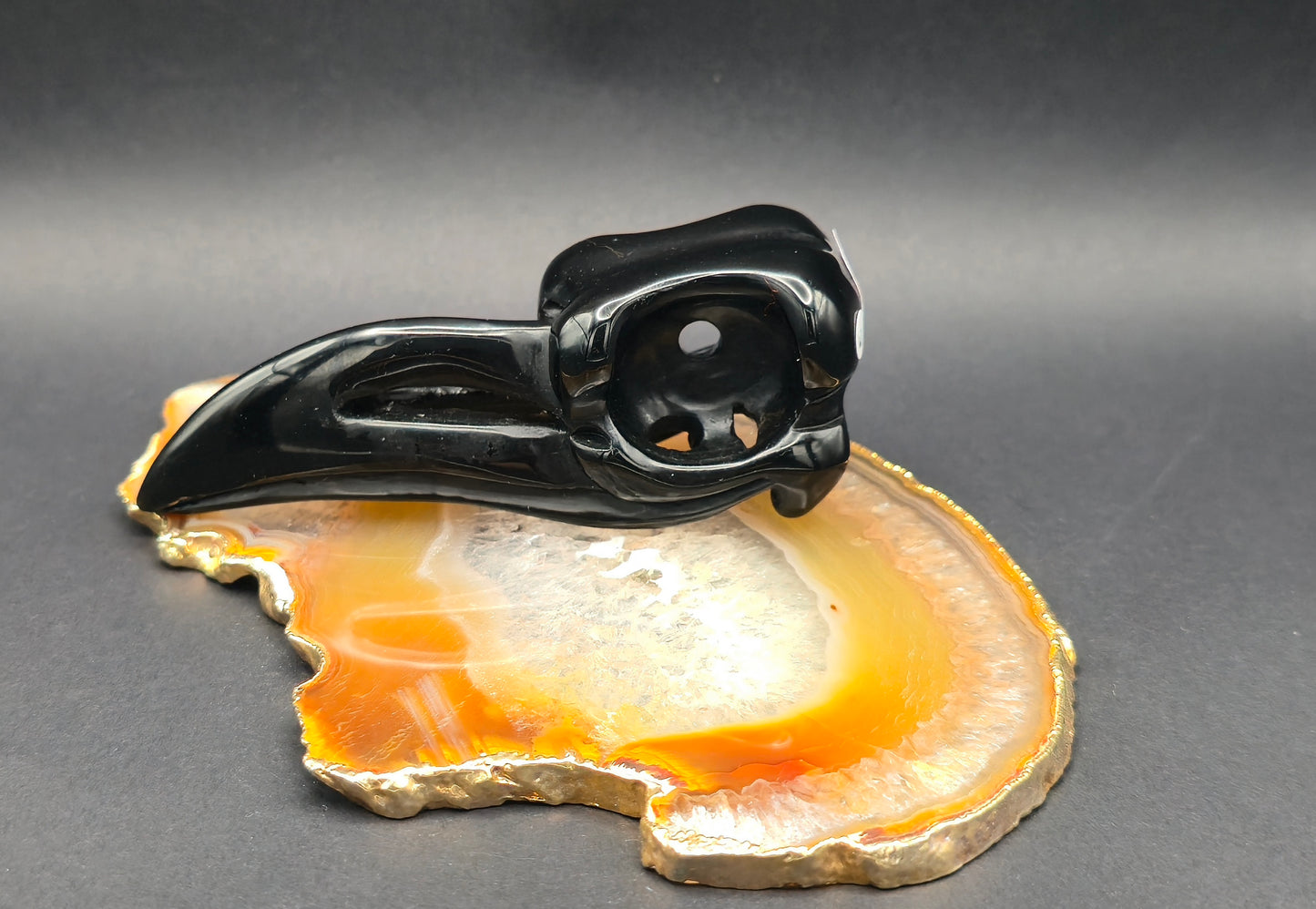 Obsidian Raven Skull Carving