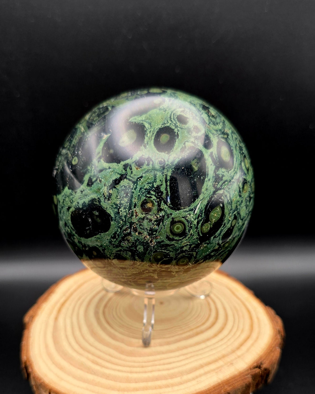 Kambaba Jasper Sphere
