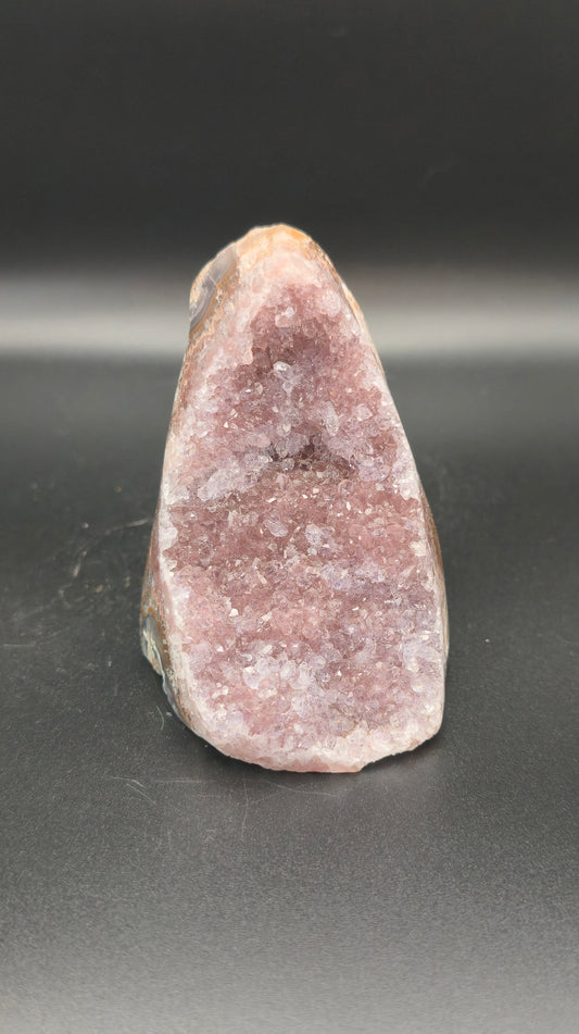 Amethyst cut base freeform